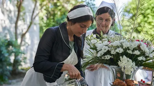 Hôtel Portofino S01E04 Révélations en streaming