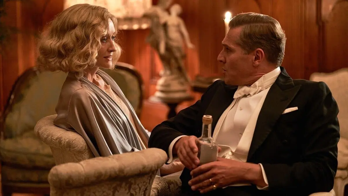 Hôtel Portofino S02E03 La traque