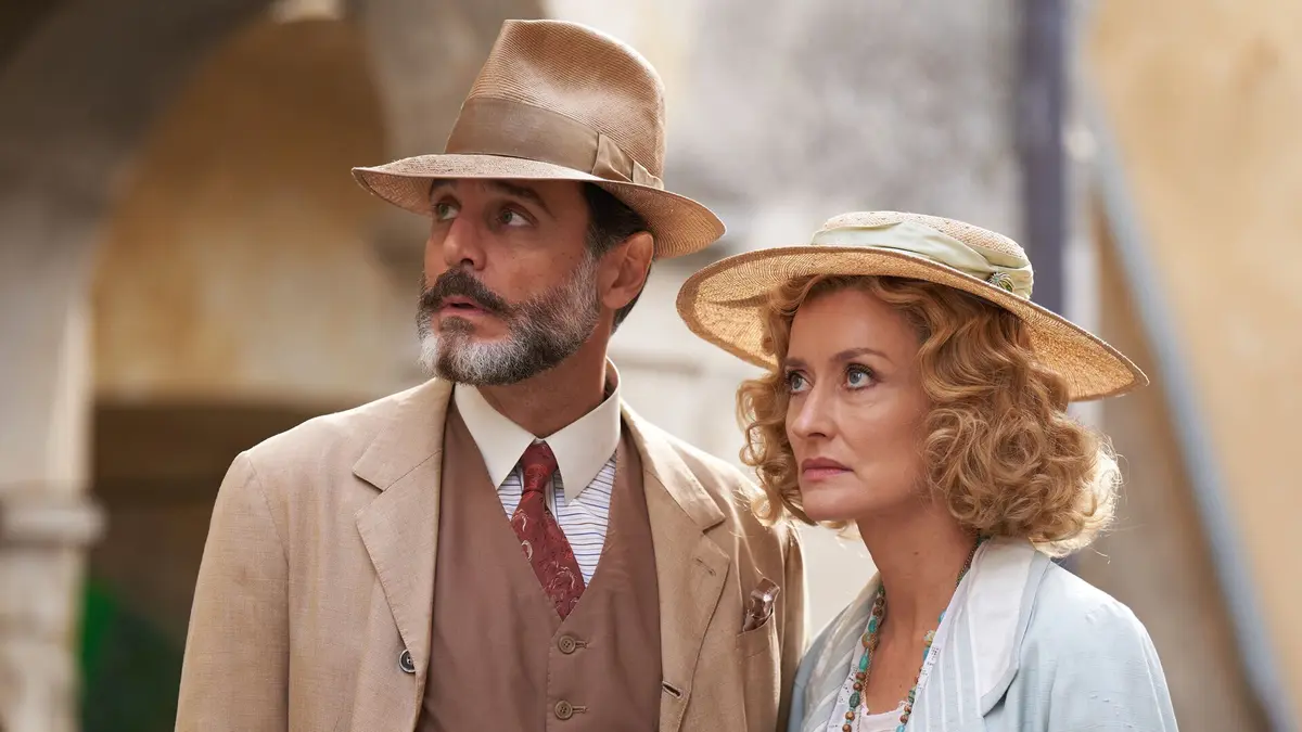 Hôtel Portofino S02E05 Subterfuges