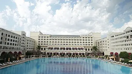 Hôtels et restos d'exception E07