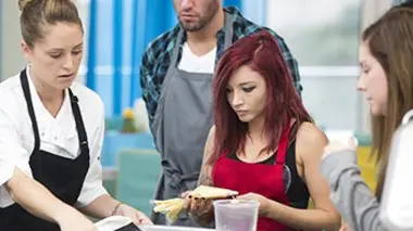 House of Food : Apprentis sur le grill S01E03 All About the Heat