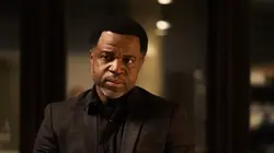 Hudson et Rex S05E04 Petit poisson deviendra grand en streaming