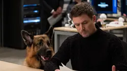 Hudson et Rex S04E12 Seuls au monde