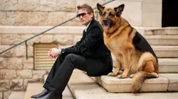 Hudson et Rex S04E15 Mardi gras en streaming