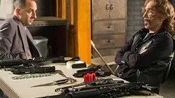 Human Target : la cible S02E08 Une fille à problèmes