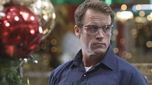 Human Target : la cible S02E06 Les joies de la famille