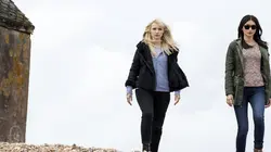 Humans S03E02 Portes closes