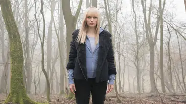 Humans S03E07 Opération Basswood