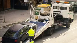 Hustle & Tow Demande au patron