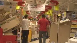 Sur RMC Story à 22h00 : Hypermarchés, des bas prix à quel prix