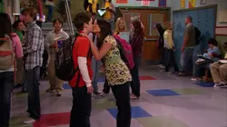 iCarly S01E08 Freddie a une copine