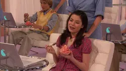 iCarly S01E22 En route pour l'université