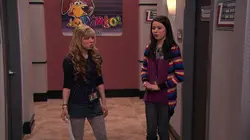 iCarly S02E26 iCarly contre Dingo Channel