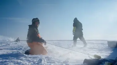 Ice Vikings : Pêcheurs du Grand Nord S01E02 Sortez les bombardiers