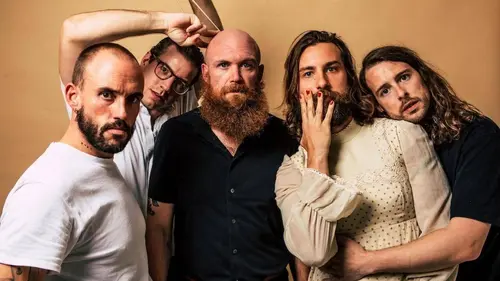 Casting Idles en concert à l'Elysée-Montmartre