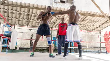 Idris Elba : Fighter S01E01 Peur et douleur