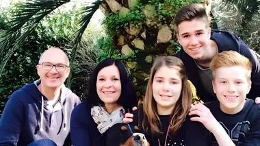 Follow Up : Familie Jansen, Anita En Dimitry