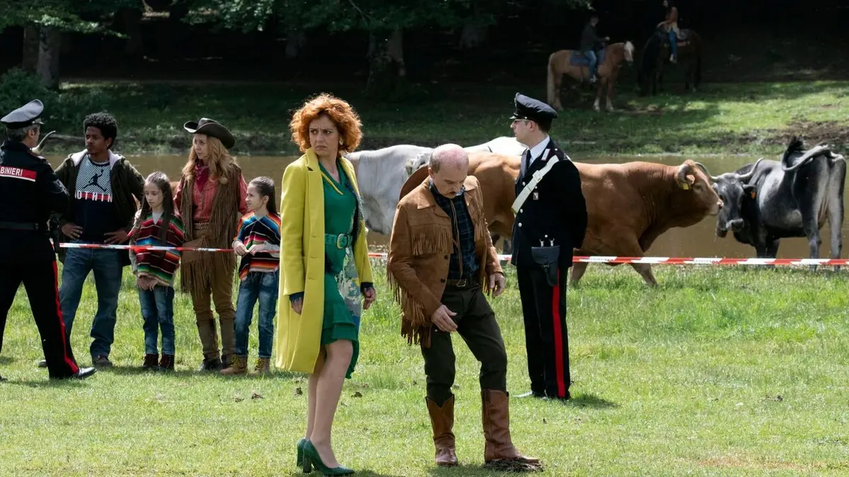 Imma Tataranni, substitut du procureur S02E11 La double vie de Monsieur E