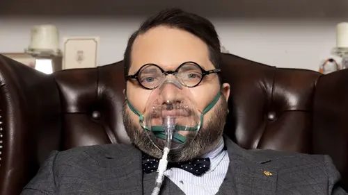 Imposteur : quand tombe le masque