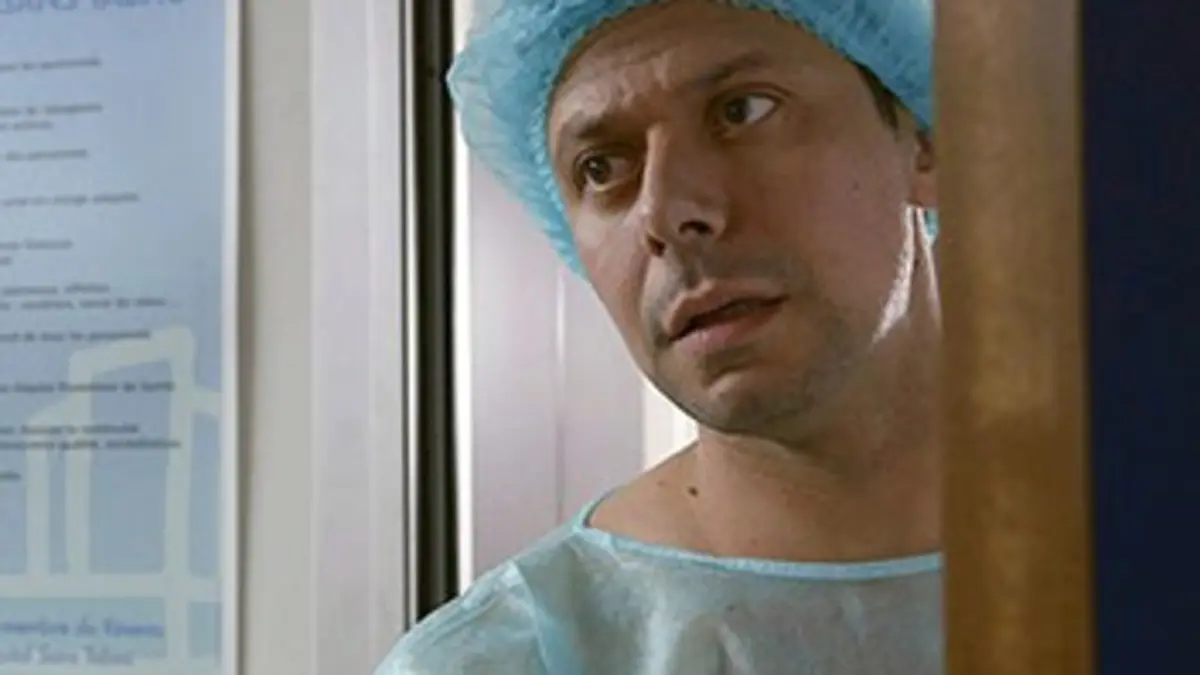 In America S01E09 The Trip