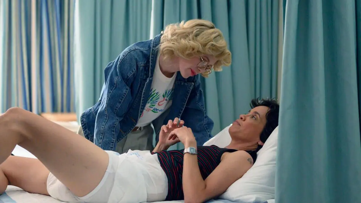 In Our Blood S01E03 Intriguing habits