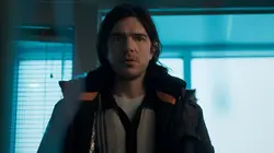 In the Dark S03E06 L'incendie