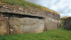 Inexpliqué Les tombeaux mystérieux