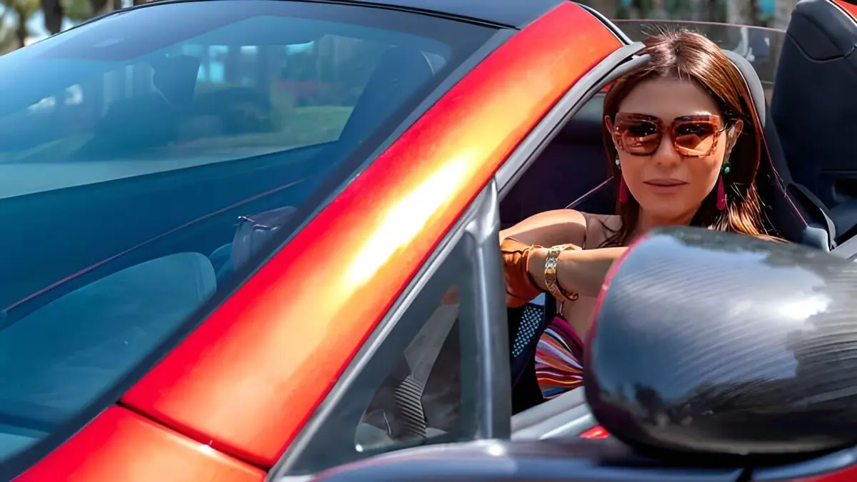 Inside Dubai: Playground of the Rich