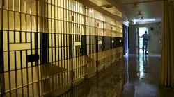 Inside: Les couloirs de la mort