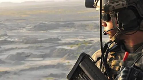 Inside soldats-secouristes E04 Pris entre deux feux