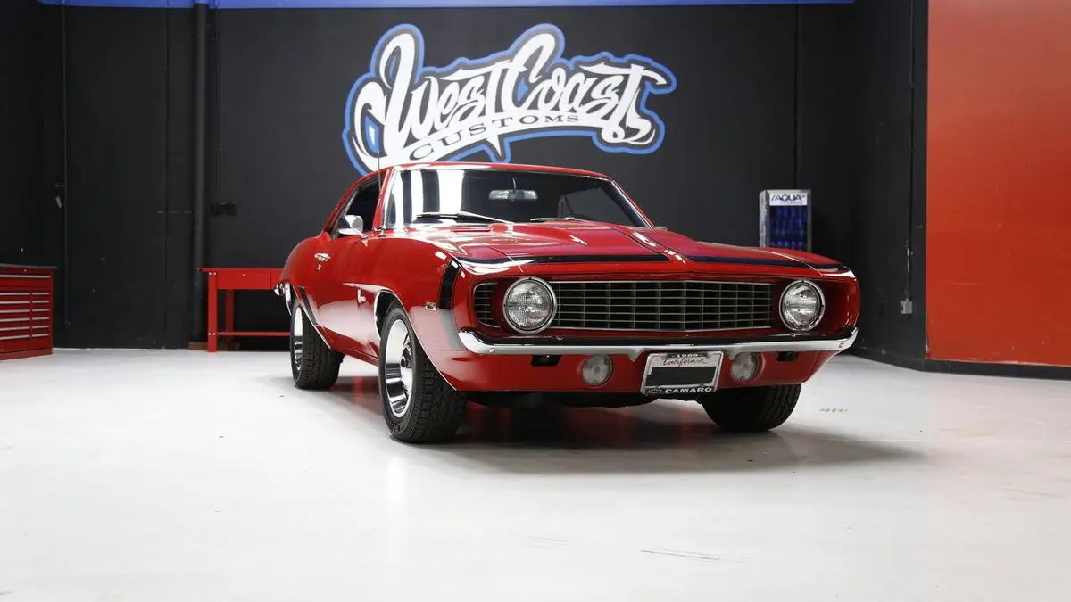 Inside West Coast Customs S06E09 La Camaro Continental