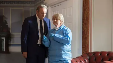 Inspecteur Barnaby S21E02 Meurtres en miniature