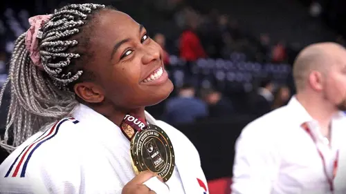 Intérieur sport S17E05 Prête à en découdre