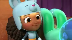 Interstellaire Ella S01E09 Maggie 2.0