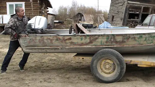 Into the Wild: Alaska S04E09 Village En Alerte