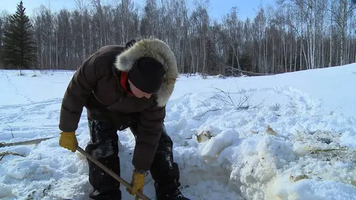 Into the Wild: Alaska S02E04 Choix difficiles