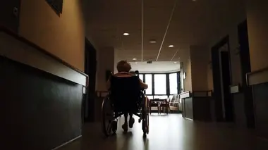 Les maisons de repos, derrière les murs