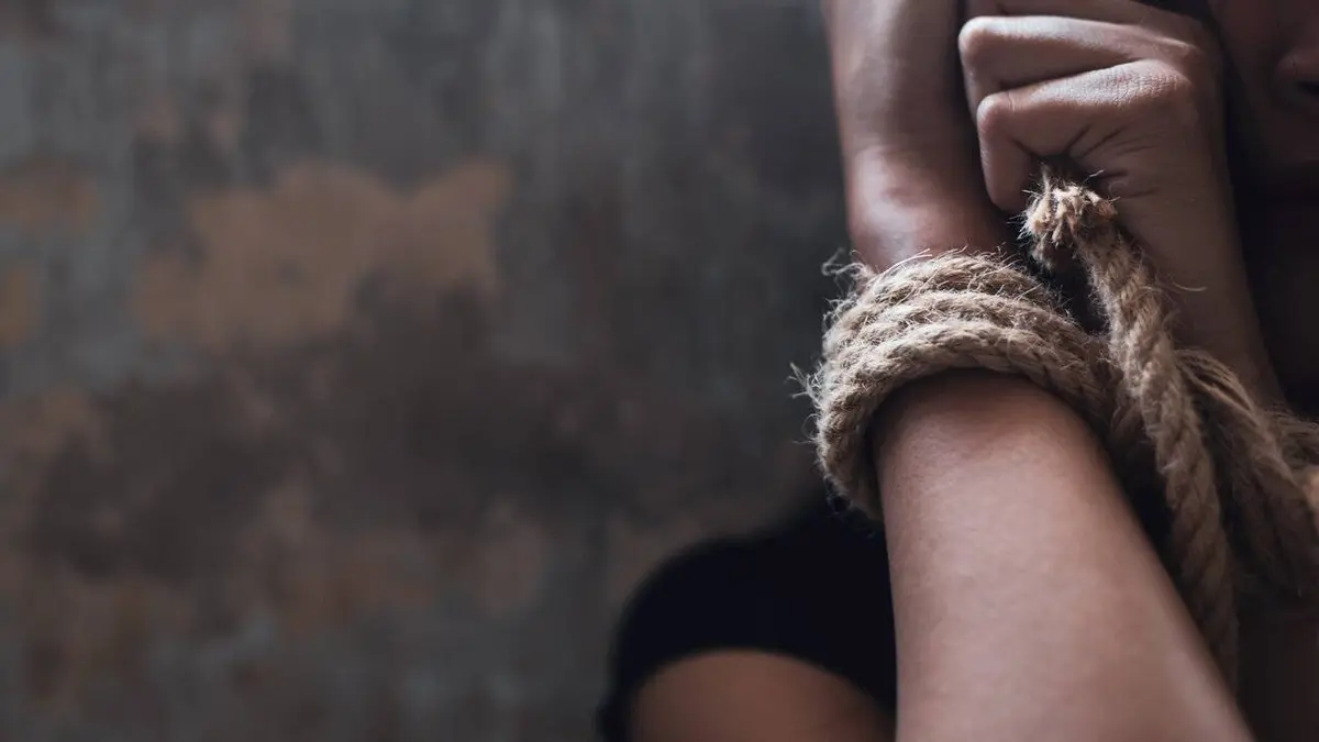 J'ai échappé à un serial killer S01E01 Le démon du désert