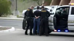 J'ai engagé un tueur S02E07 Le monstre