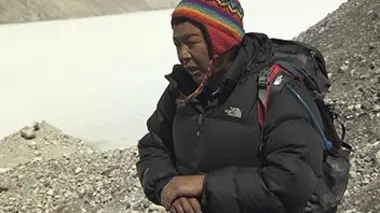 J'ai vu changer la Terre S03E00 Népal, les fêlures du Toit du monde