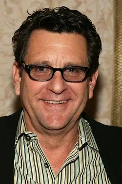 Photo James D. Parriott