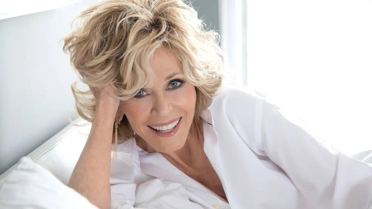 Jane Fonda in five acts