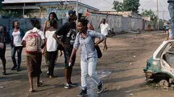 Je ne suis pas vivant mais poète