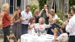 Je voudrais que quelqu'un m'attende quelque part