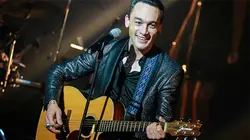 Jean-Baptiste Guegan : l'incroyable destin de l'homme à la voix de Johnny