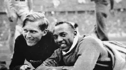 Jesse Owens et Luz Long : le temps d'une étreinte