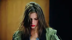Jeune & jolie