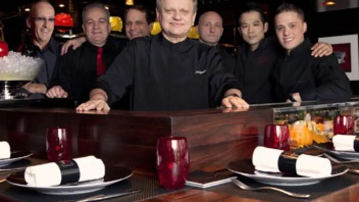 Joël Robuchon : une vie étoilée Joël Robuchon : une vie étoilée
