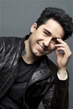 Photo de John Lloyd Young