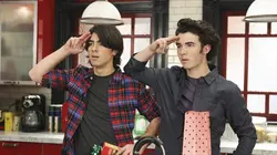 Jonas S01E04 Une vie presque normale en streaming